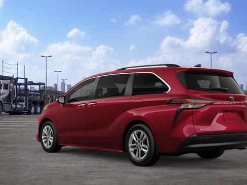New 2026 Toyota Sienna XLE AWD/4WD image 6