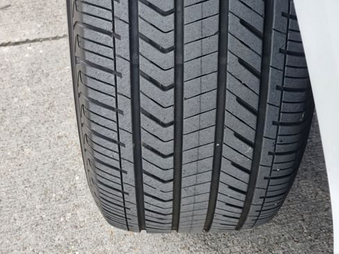 Used 2024 Lexus LX 600 4WD w/ Appearance Package image 11