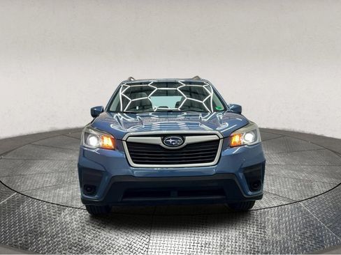 Used 2020 Subaru Forester Premium image 2