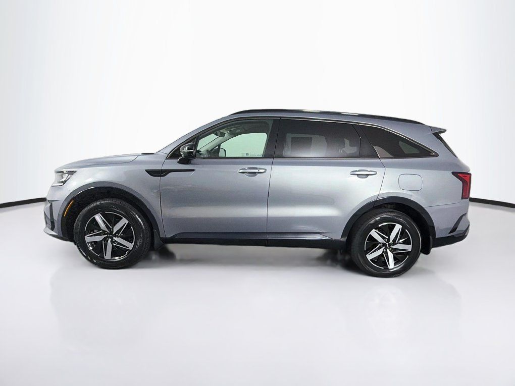 Used 2023 Kia Sorento EX FWD image 6