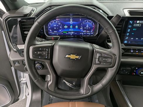 Used 2025 Chevrolet Silverado 2500 High Country w/ High Country Premium Package image 20