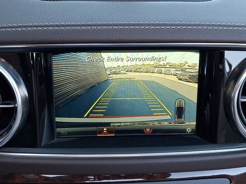 Used 2018 Mercedes-Benz SL 550 image 22