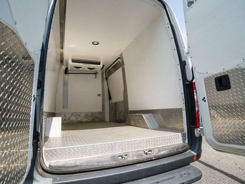 Used 2023 Mercedes-Benz Sprinter 2500 image 13