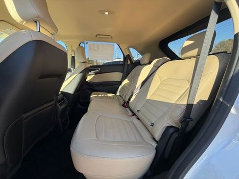 Certified 2022 Ford Edge SEL image 25