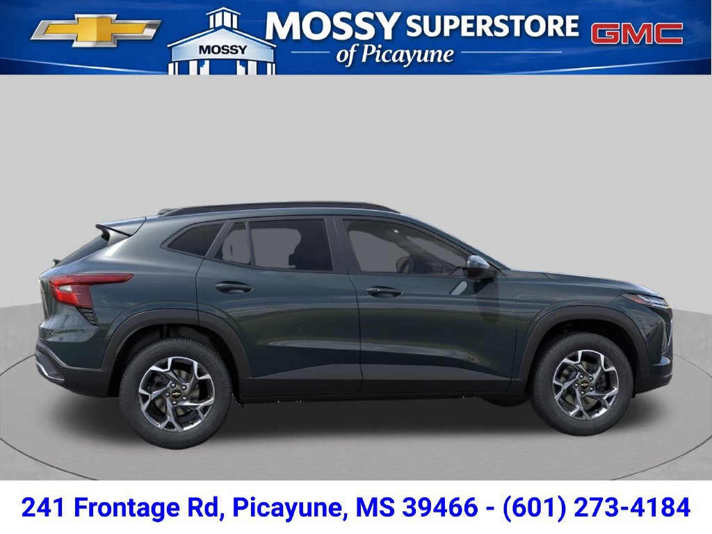 New 2026 Chevrolet Trax LT w/ LT Convenience Package FWD image 5