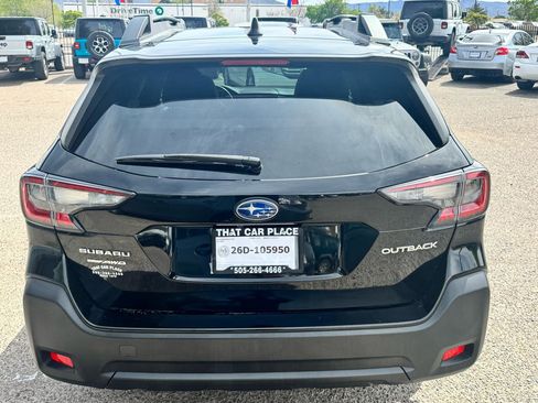Used 2023 Subaru Outback Premium image 8