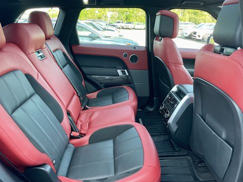 Used 2022 Land Rover Range Rover Sport HST AWD/4WD image 31