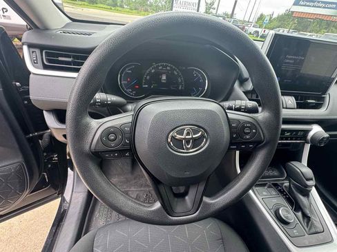 Used 2024 Toyota RAV4 AWD Hybrid image 15