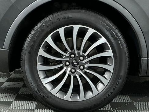 Used 2020 Lincoln Aviator Reserve w/ Elements Package Plus RWD image 9
