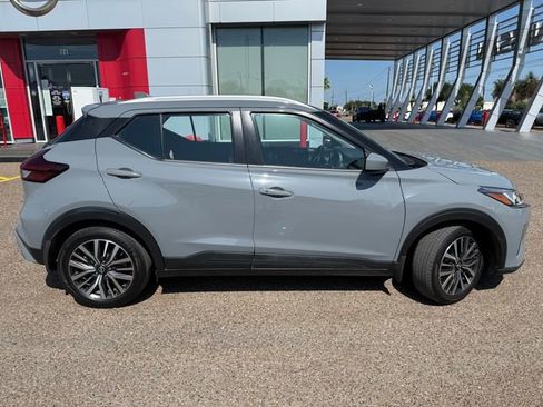 Certified 2023 Nissan Kicks SV FWD image 7