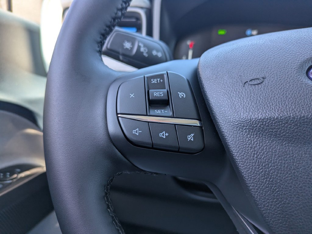 New 2026 Ford Maverick XLT w/ XLT Luxury Package FWD image 28
