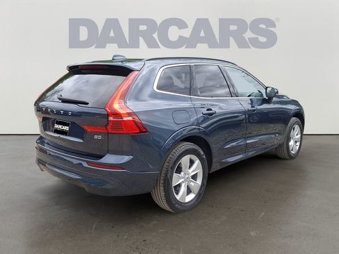 Used 2022 Volvo XC60 B5 Momentum AWD/4WD image 7