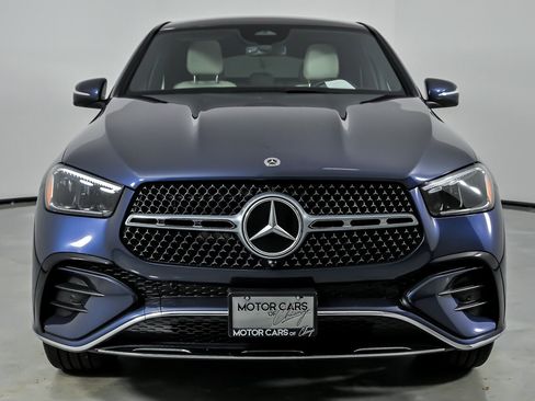 Used 2025 Mercedes-Benz GLE 450 4MATIC Coupe image 5