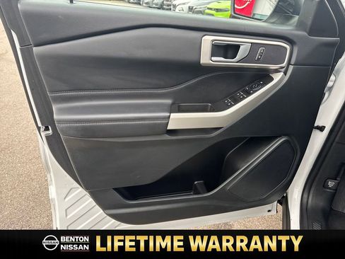 Used 2024 Ford Explorer XLT w/ Equipment Group 202A image 11