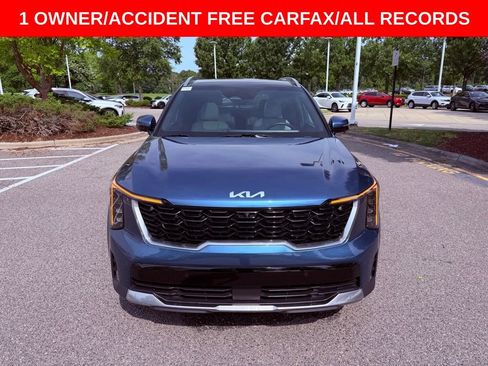 Used 2025 Kia Sorento SX Prestige AWD/4WD image 2