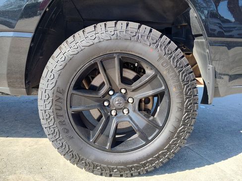 Used 2020 RAM 1500 Big Horn image 12