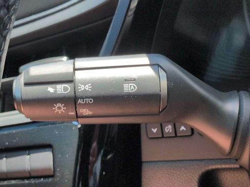 Used 2024 Lexus ES 350 w/ Premium Package FWD image 29