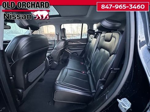 Used 2022 Jeep Grand Cherokee Limited 4xe image 13