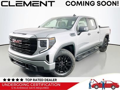 Used 2024 GMC Sierra 1500 Pro w/ Graphite Edition