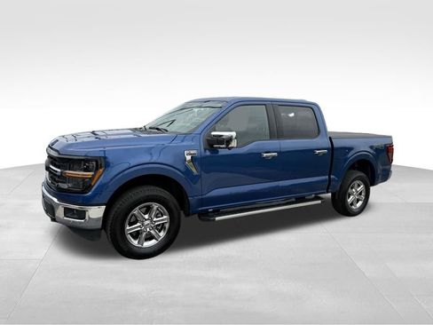 Used 2025 Ford F150 XLT w/ Equipment Group 302A MID AWD/4WD image 6