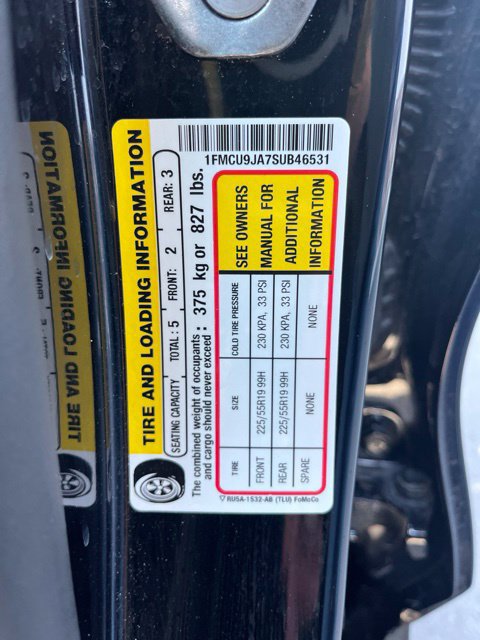 Used 2025 Ford Escape Platinum AWD/4WD image 26