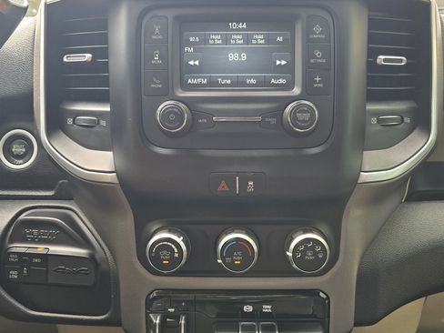 Used 2019 RAM 2500 Big Horn image 22