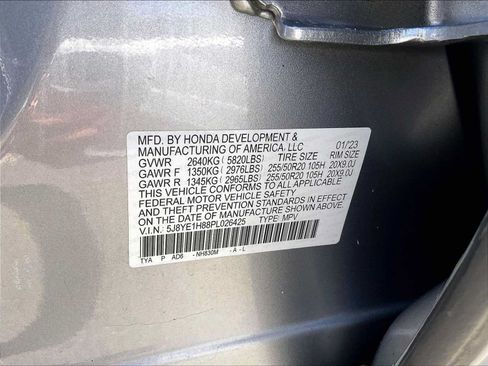 Used 2023 Acura MDX SH-AWD w/ Advance Package image 34