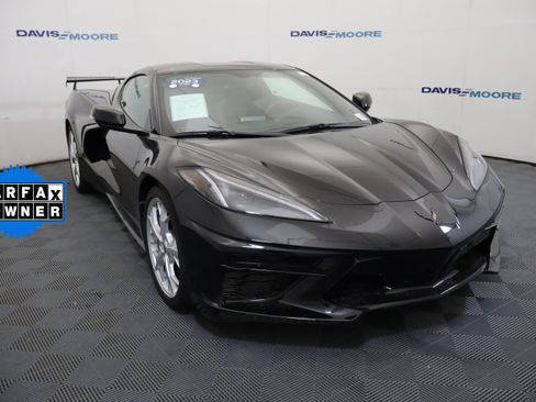Certified 2023 Chevrolet Corvette Stingray Coupe w/ 1LT RWD image 3