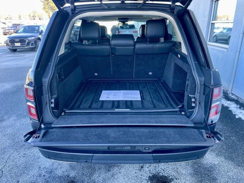 Used 2020 Land Rover Range Rover Long Wheelbase HSE image 36