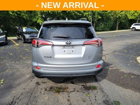 Used 2017 Toyota RAV4 LE w/ All Weather Liner Package AWD/4WD image 4