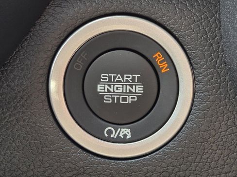 Used 2026 RAM 2500 Tradesman AWD/4WD image 28