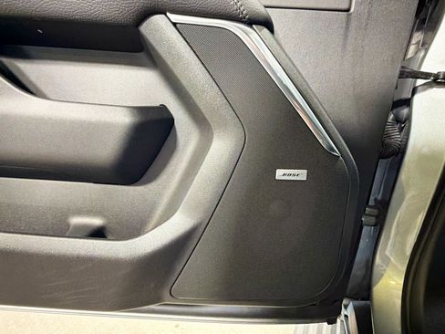 Used 2023 GMC Yukon Denali image 25