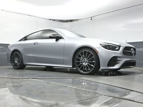 Used 2022 Mercedes-Benz E 450 Coupe image 39