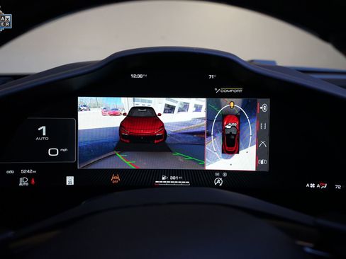 Used 2025 Ferrari Purosangue AWD/4WD image 15
