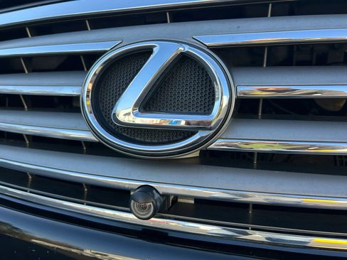 Used 2010 Lexus LX 570 LX 570 Sport Utility 4D image 12