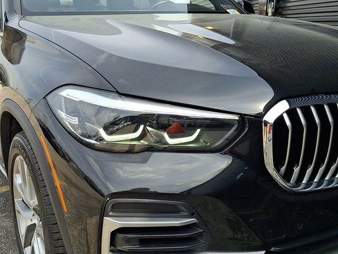 Used 2022 BMW X5 xDrive40i w/ Premium Package image 11