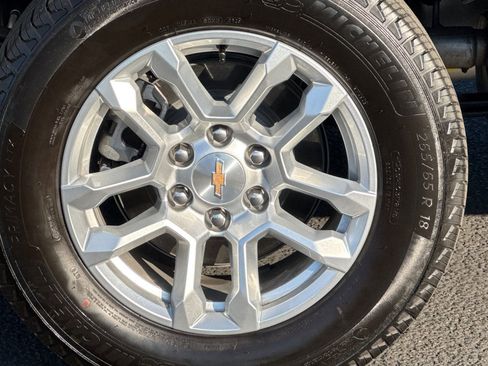 Used 2026 Chevrolet Silverado 1500 LT image 40