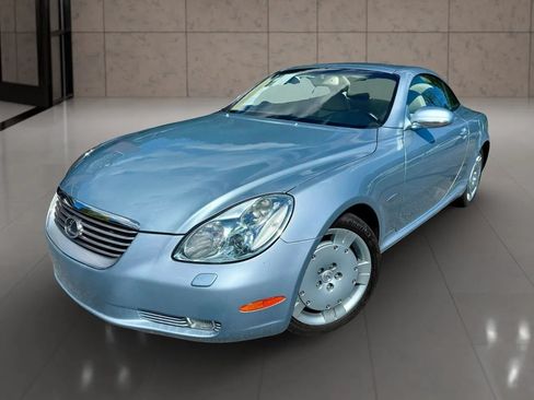 Used 2004 Lexus SC 430 Convertible RWD image 3