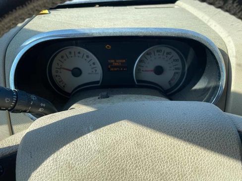 Used 2006 Ford Explorer Eddie Bauer image 39