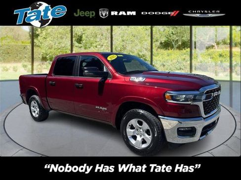 Certified 2025 RAM 1500 Big Horn AWD/4WD image 1