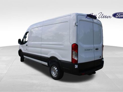 New 2025 Ford Transit 250 148 Medium Roof image 4