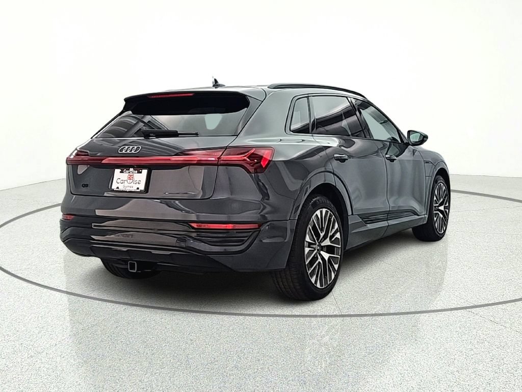 Used 2024 Audi Q8 e-tron Premium Plus w/ Premium Plus Package AWD/4WD image 7
