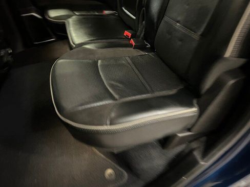 Used 2022 RAM 2500 Laramie AWD/4WD image 32