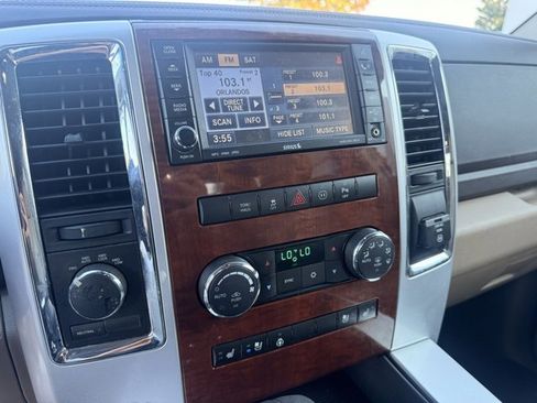 Used 2011 RAM 1500 Laramie image 22