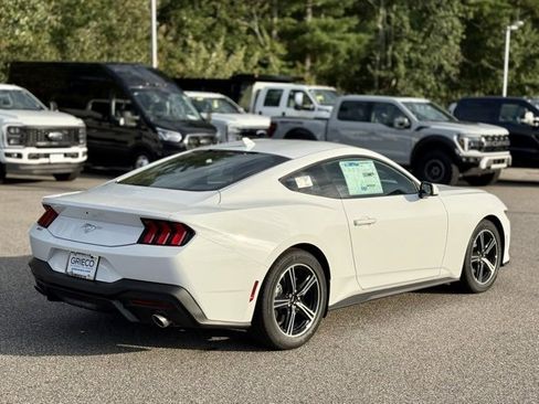 New 2025 Ford Mustang Coupe image 4