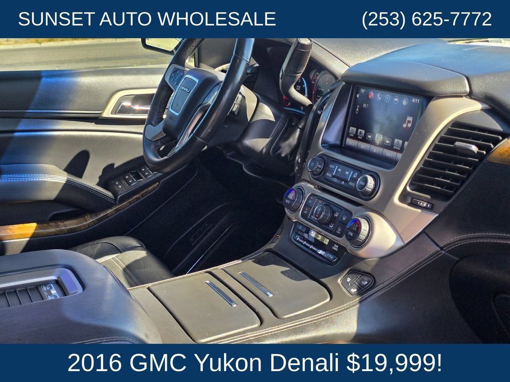 Used 2016 GMC Yukon Denali w/ Open Road Package AWD/4WD image 25