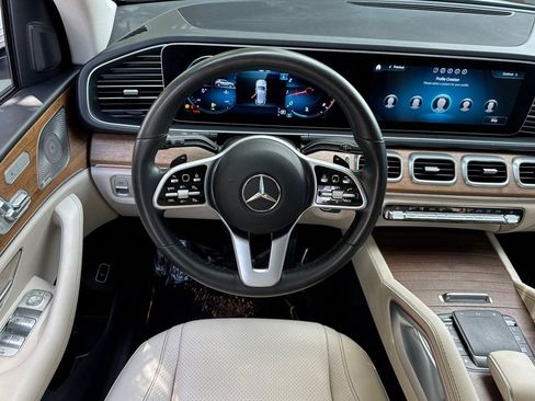 Used 2022 Mercedes-Benz GLE 350 4MATIC w/ Premium Package image 31