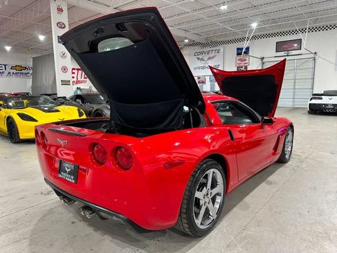 Used 2007 Chevrolet Corvette Coupe w/ Preferred Equipment Group RWD image 25