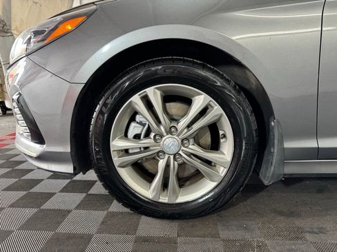 Used 2018 Hyundai Sonata Limited image 7