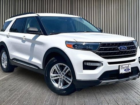 Used 2021 Ford Explorer XLT w/ Equipment Group 202A RWD image 10